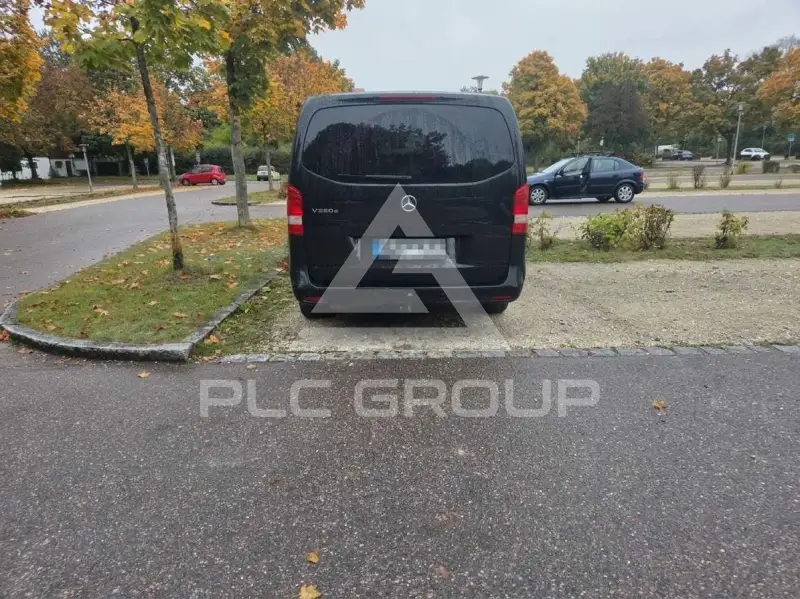 2021 Mercedes Benz V 220