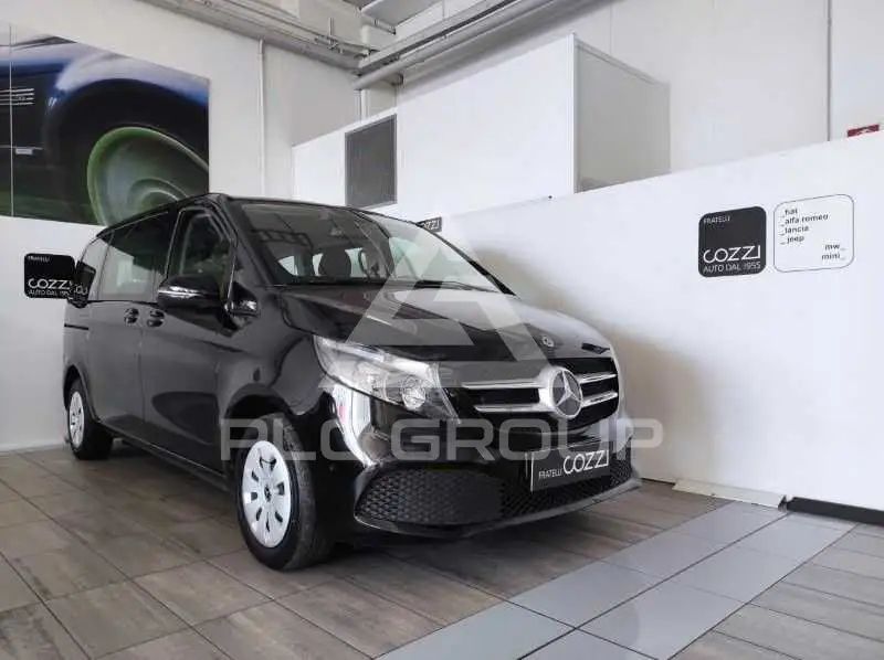 2021 Mercedes Benz V 220
