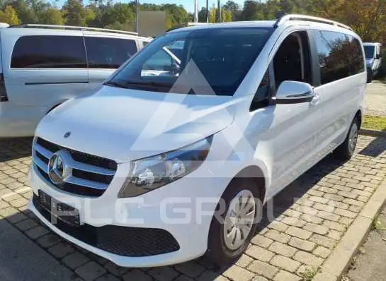 2021 Mercedes Benz V 220