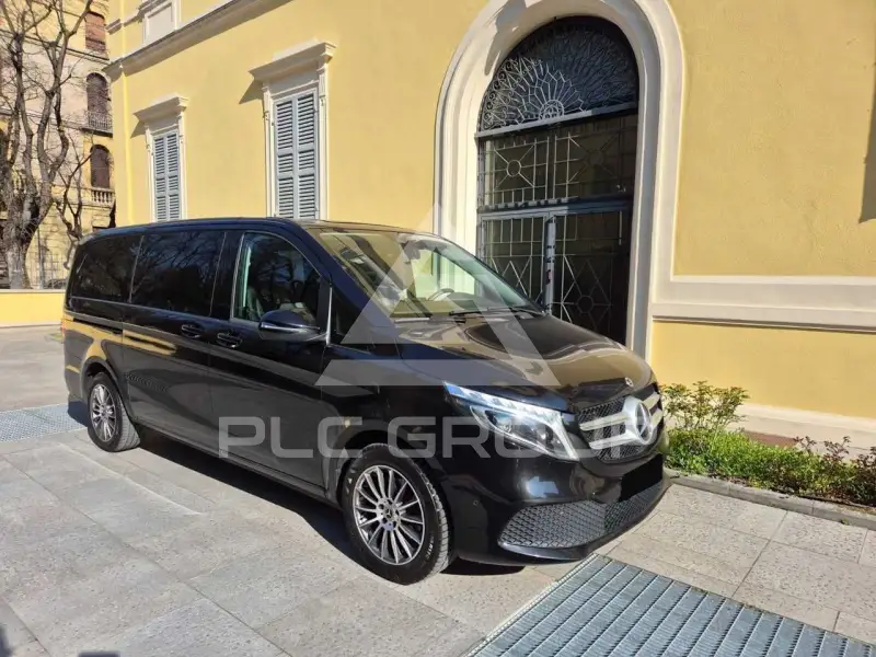 2021 Mercedes Benz V 220