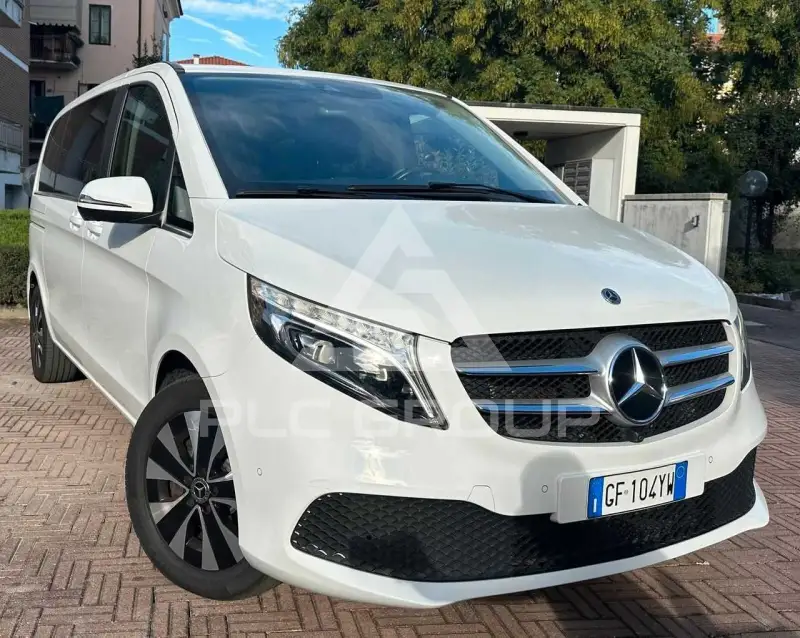 2021 Mercedes Benz V 220