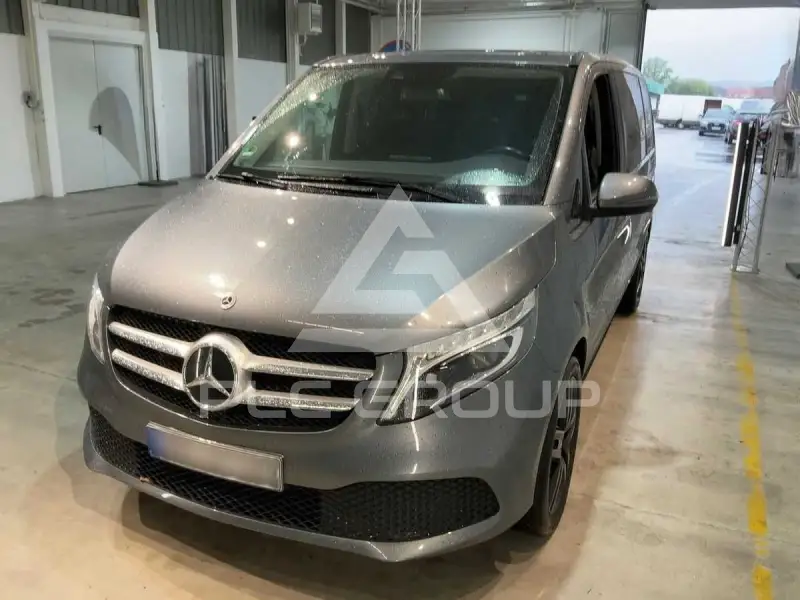 2021 Mercedes Benz V 220