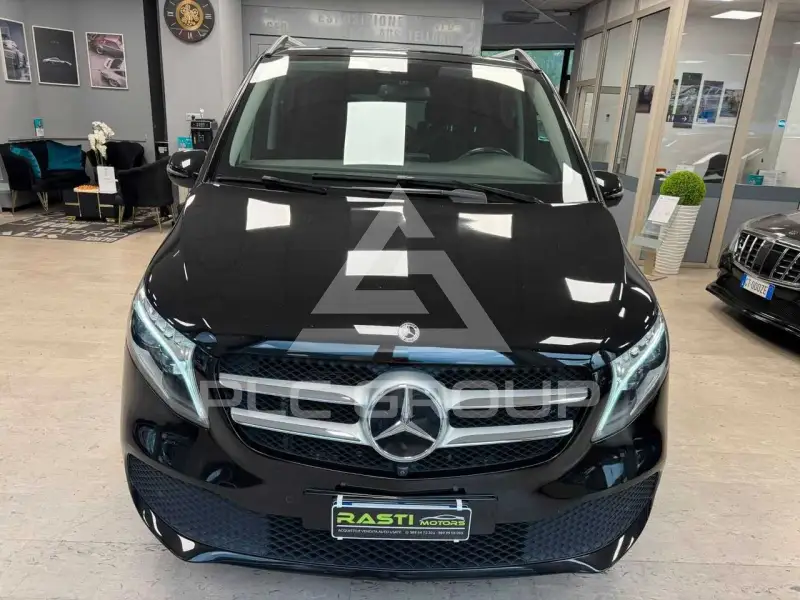 2021 Mercedes Benz V 220
