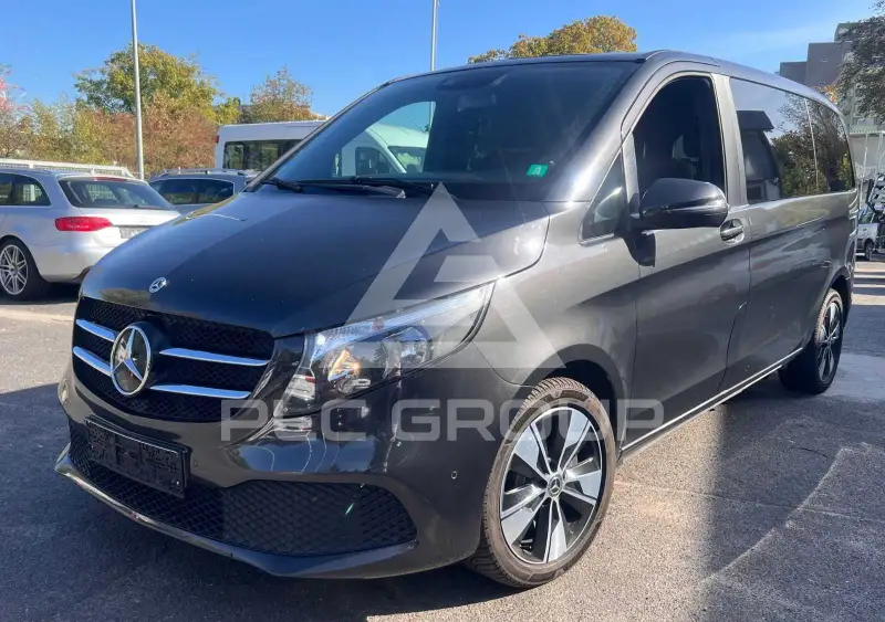 2021 Mercedes Benz V 220
