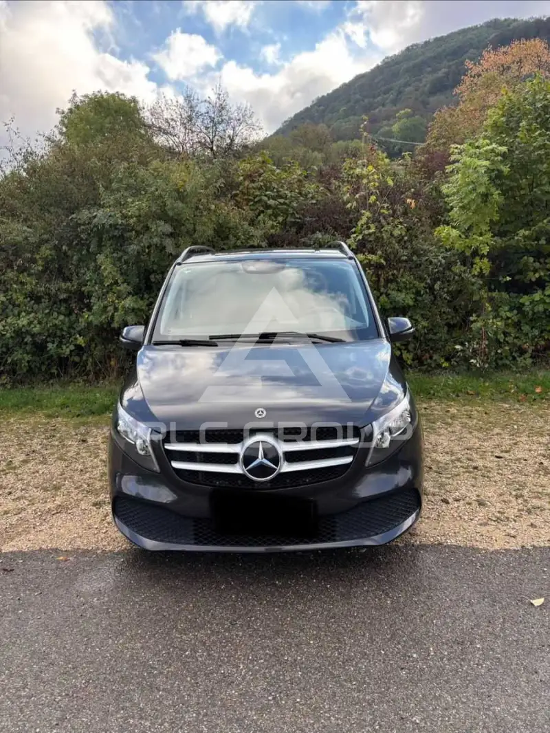 2021 Mercedes Benz V 220