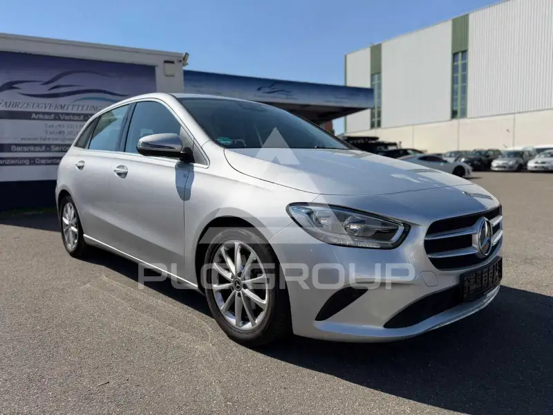 2021 Mercedes Benz B 180