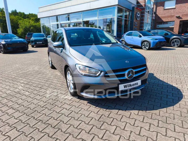 2021 Mercedes Benz B 180