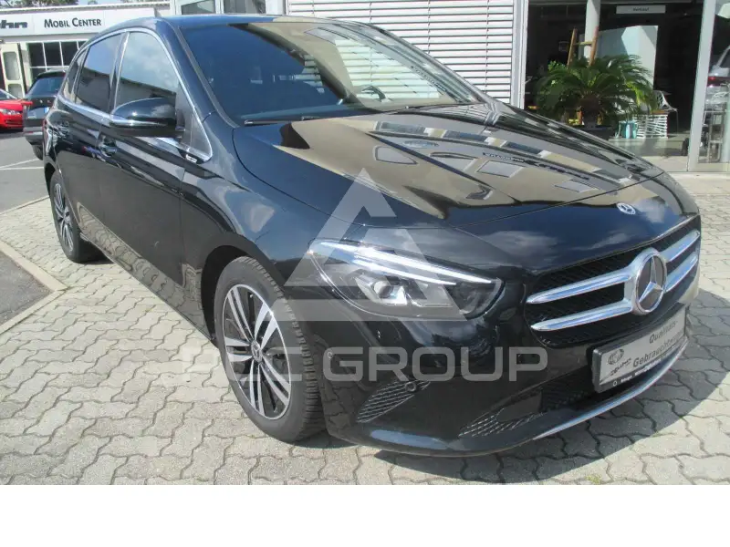 2021 Mercedes Benz B 180