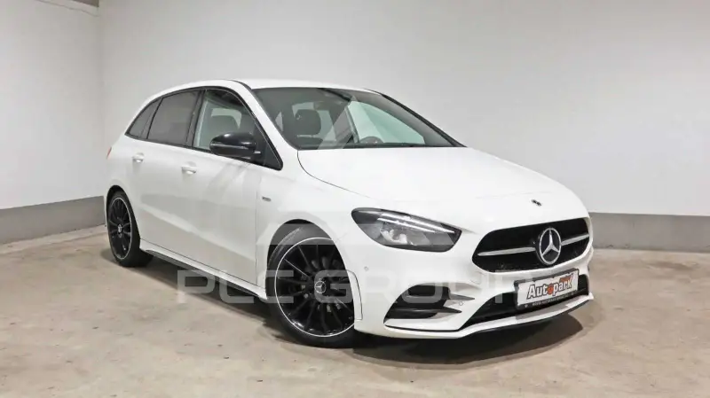 2021 Mercedes Benz B 180