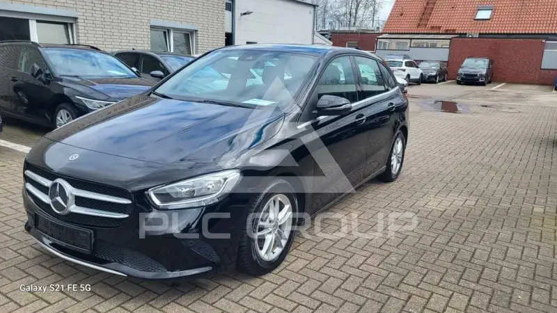 2021 Mercedes Benz B 180