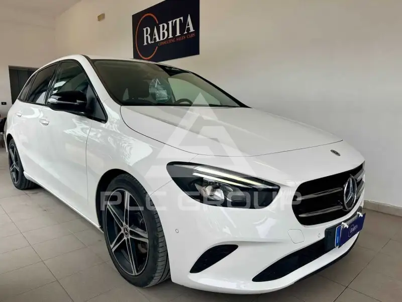 2021 Mercedes Benz B 180