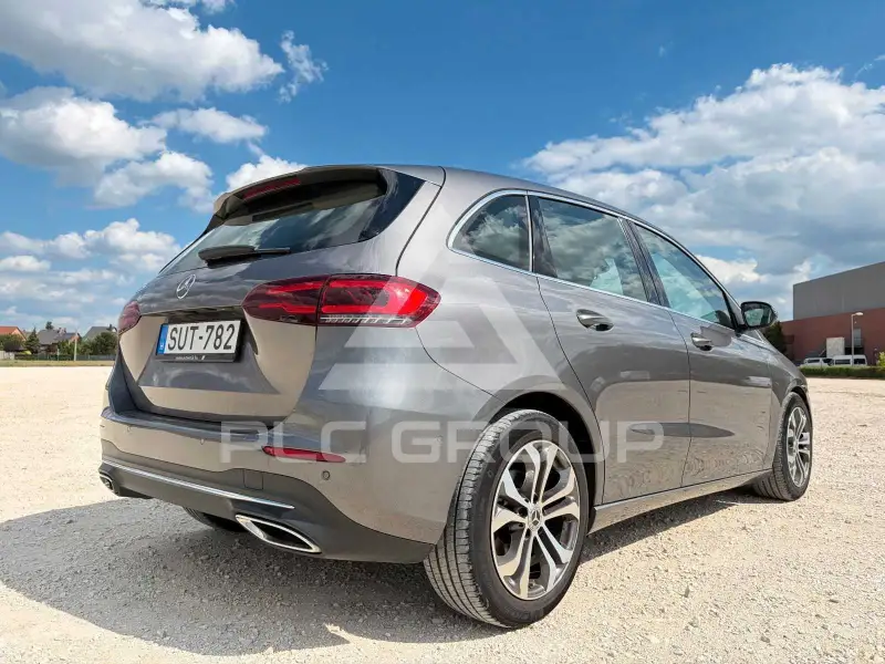 2021 Mercedes Benz B 180