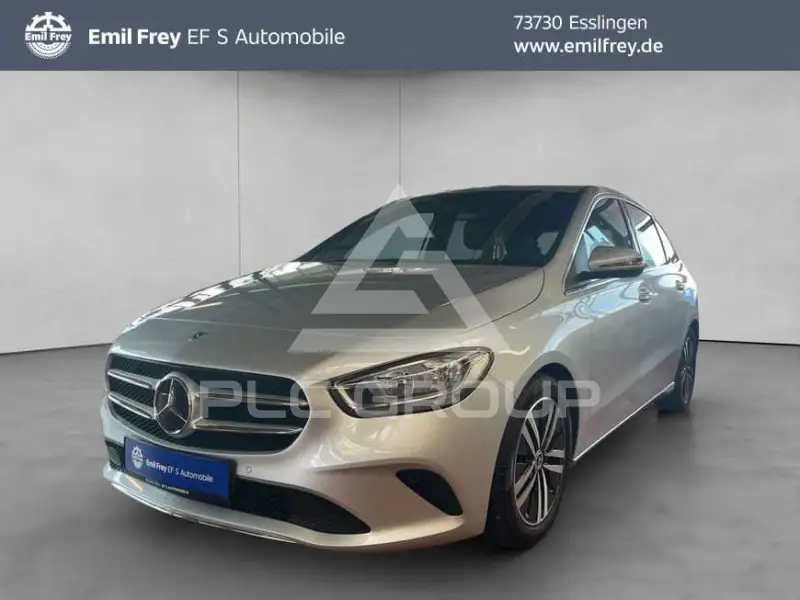 2021 Mercedes Benz B 180