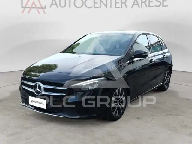 2021 Mercedes Benz B 180