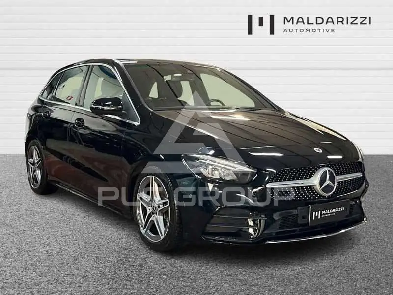 2021 Mercedes Benz B 180