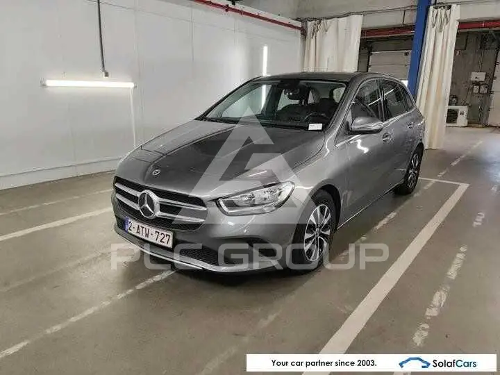 2021 Mercedes Benz B 180