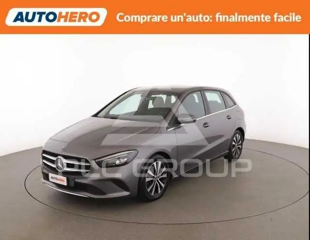 2021 Mercedes Benz B 180