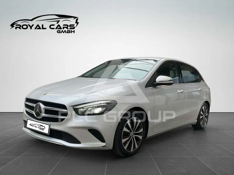 2021 Mercedes Benz B 220