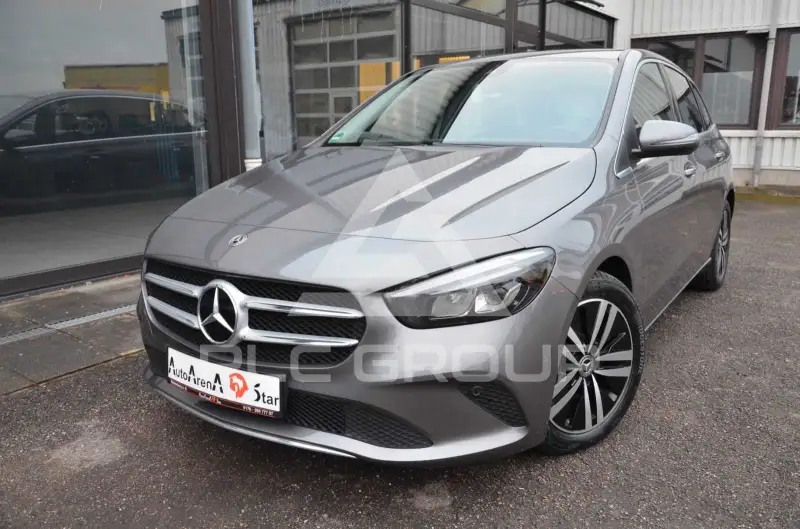 2021 Mercedes Benz B 220