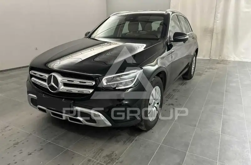 2021 Mercedes Benz GLC 220