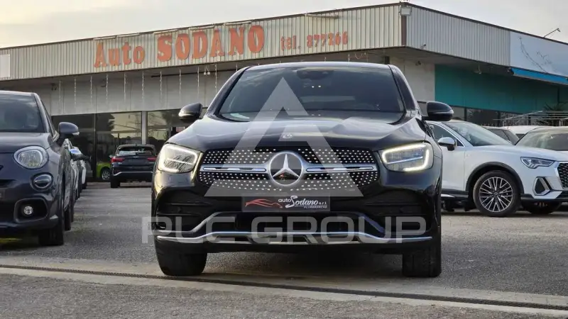 2021 Mercedes Benz GLC 220