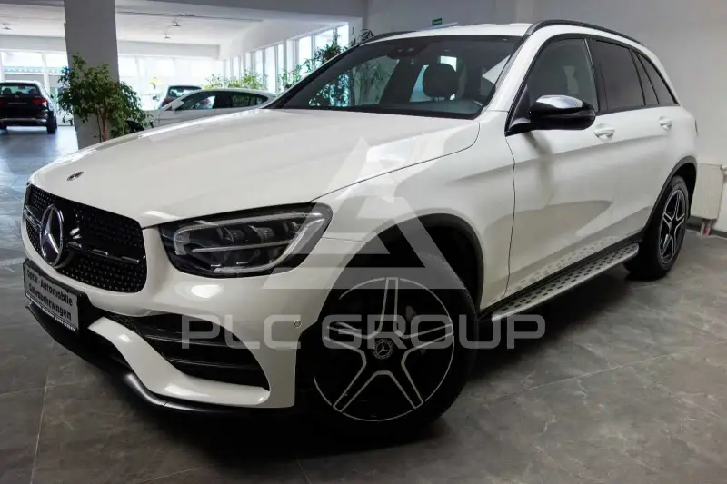 2021 Mercedes Benz GLC 220