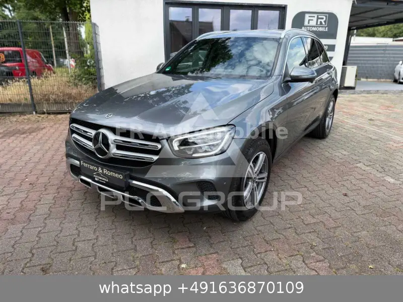 2021 Mercedes Benz GLC 220