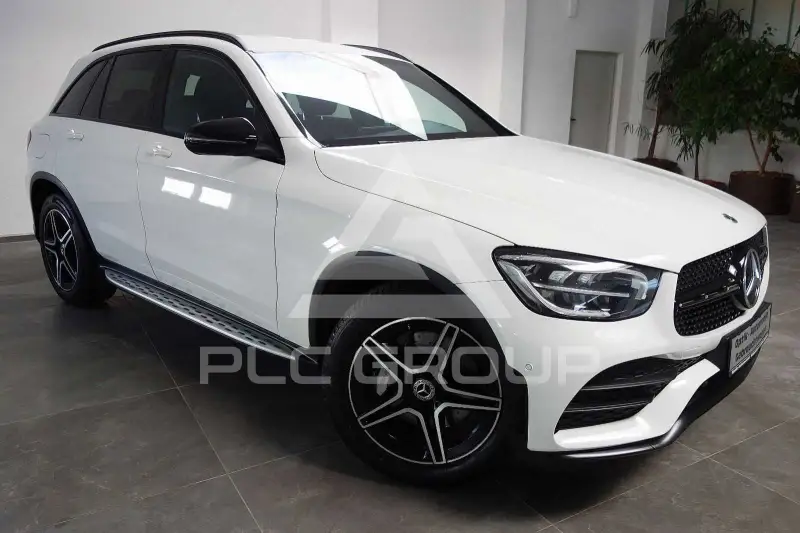 2021 Mercedes Benz GLC 220