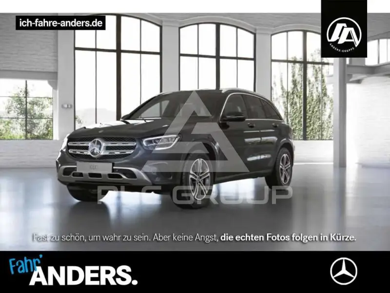 2021 Mercedes Benz GLC 220
