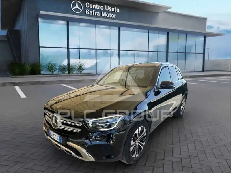 2021 Mercedes Benz GLC 220