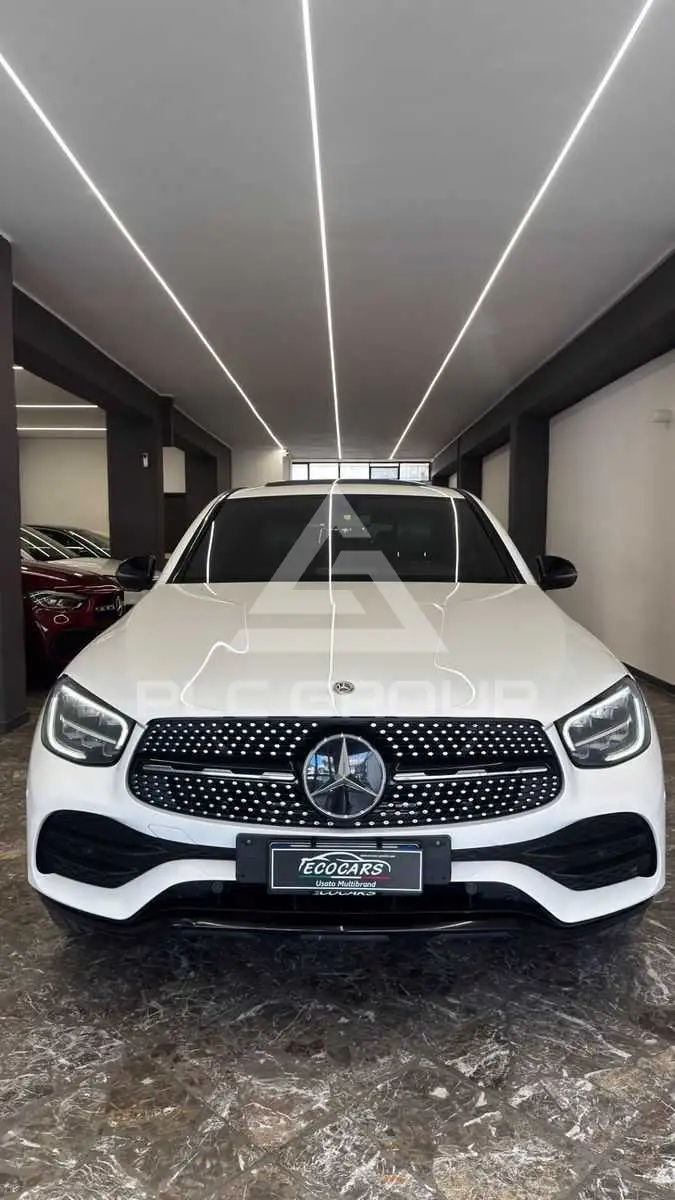 2021 Mercedes Benz GLC 220