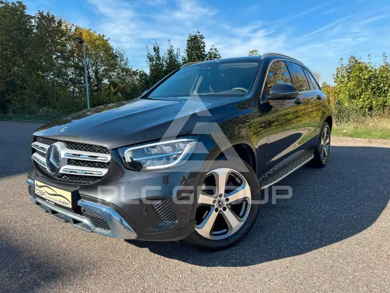 2021 Mercedes Benz GLC 220