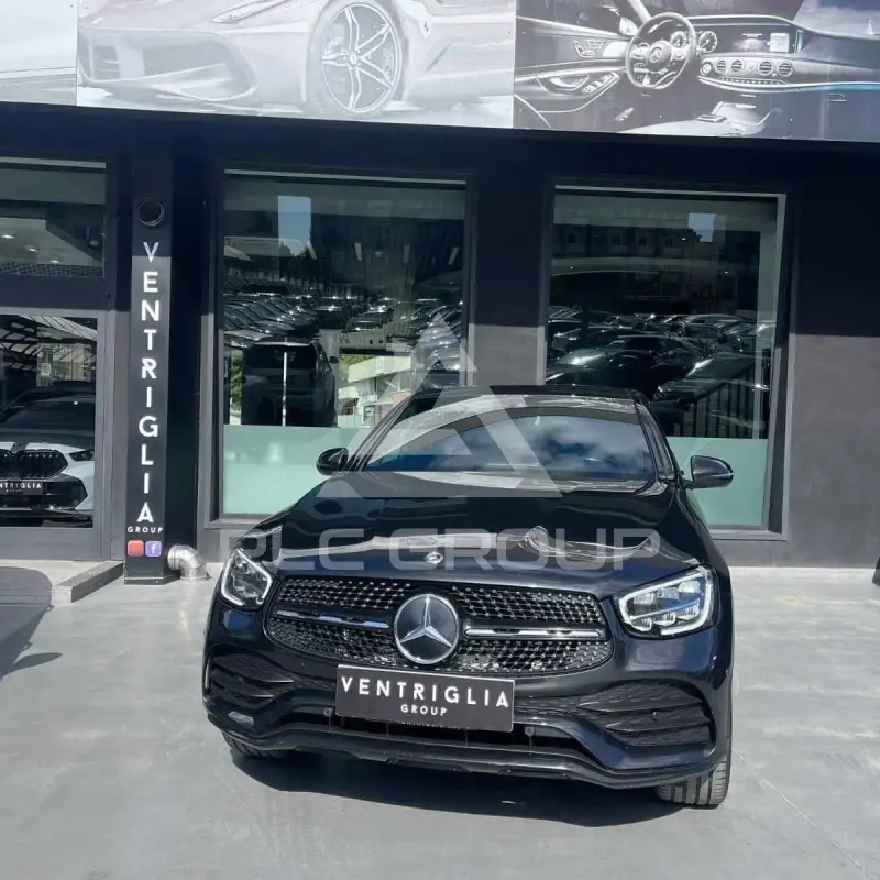 2021 Mercedes Benz GLC 220