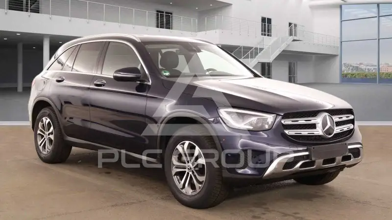 2021 Mercedes Benz GLC 220