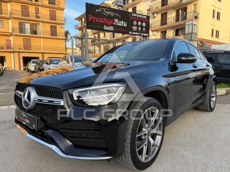 2021 Mercedes Benz GLC 220