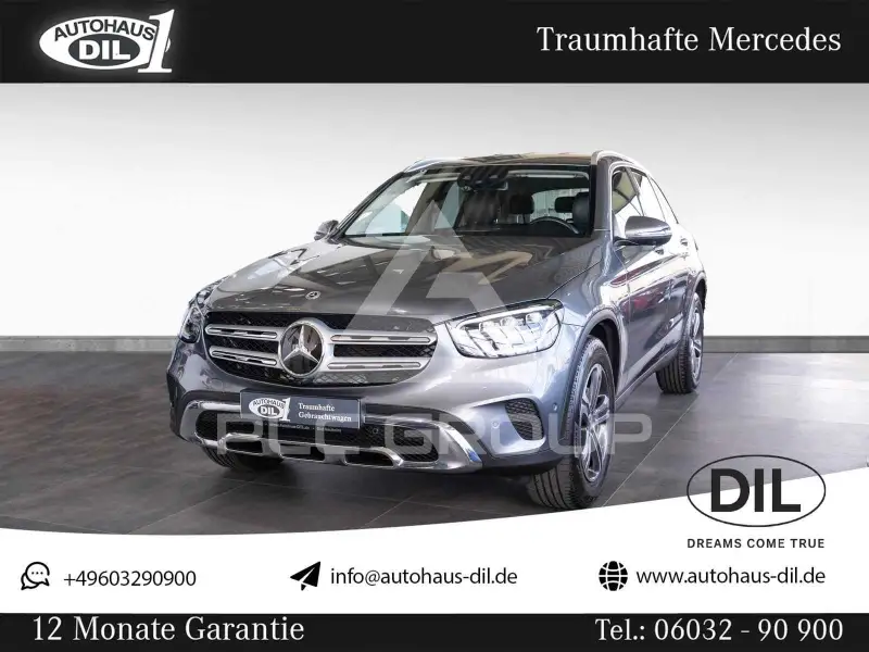 2021 Mercedes Benz GLC 220