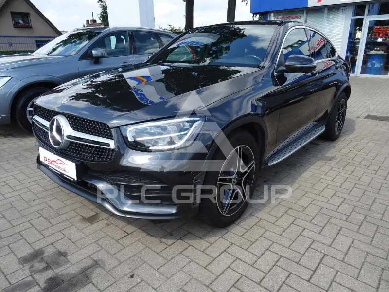 2021 Mercedes Benz GLC 220
