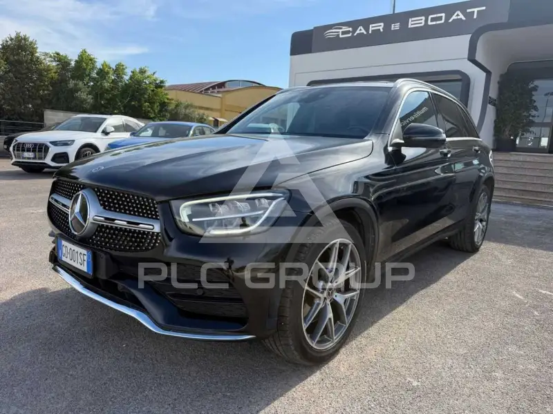 2021 Mercedes Benz GLC 220