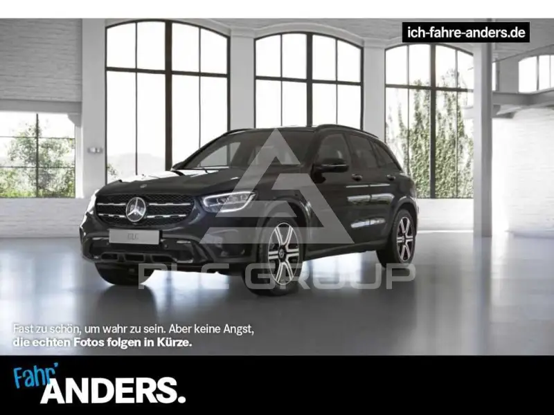 2021 Mercedes Benz GLC 220
