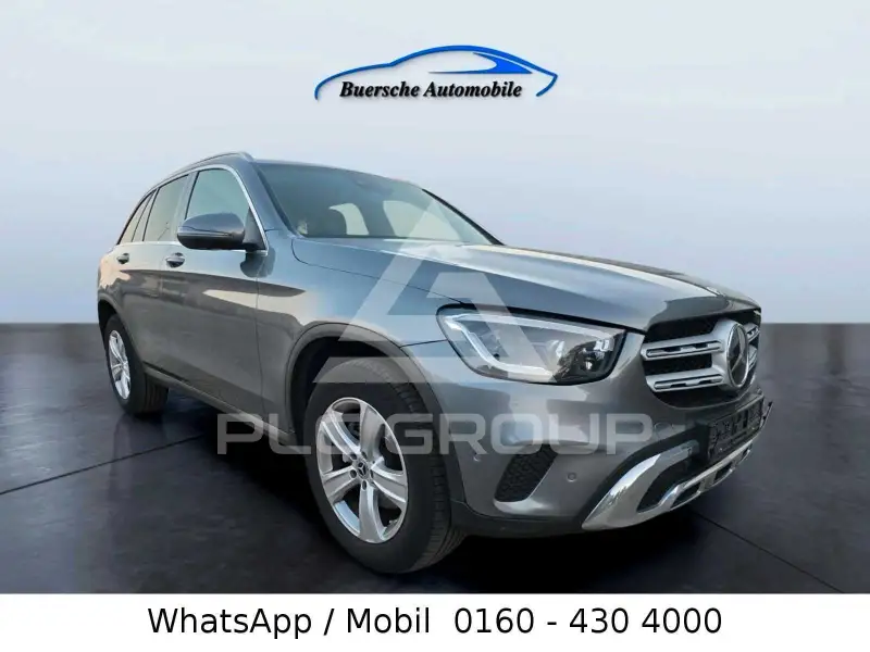 2021 Mercedes Benz GLC 220