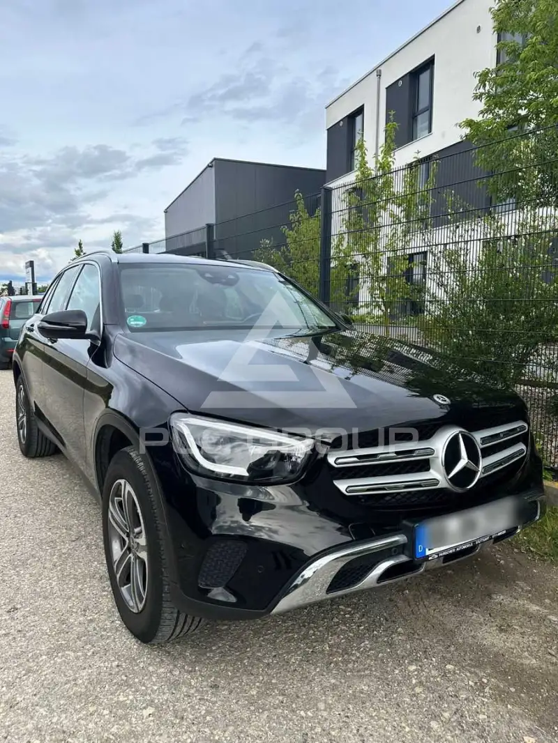2021 Mercedes Benz GLC 220