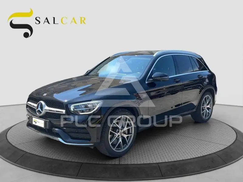 2021 Mercedes Benz GLC 220