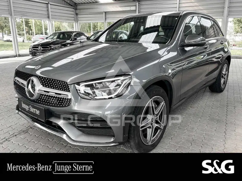 2021 Mercedes Benz GLC 220