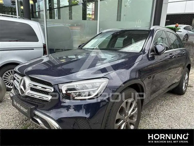 2021 Mercedes Benz GLC 220
