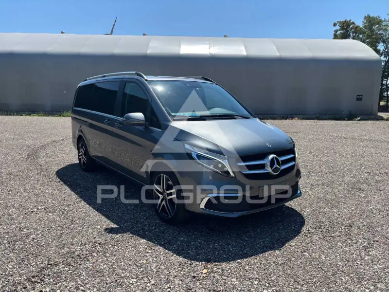 2021 Mercedes Benz V 300