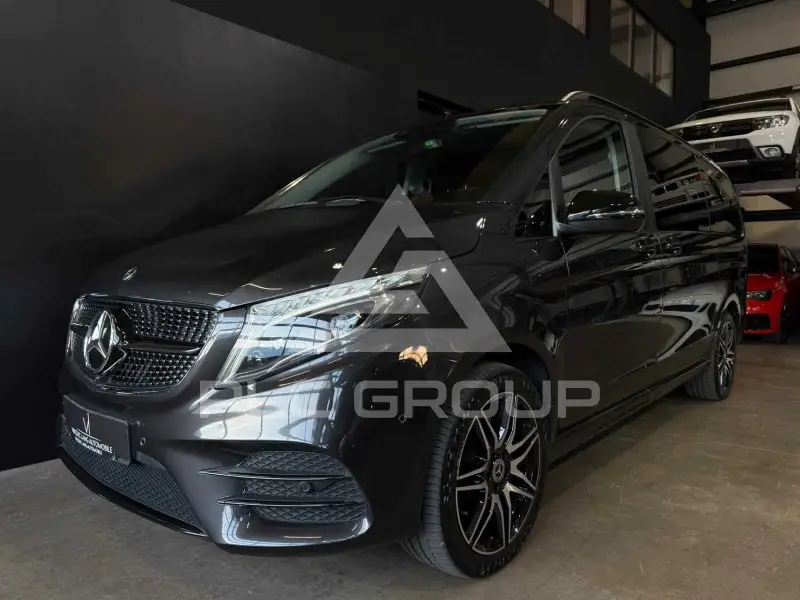 2021 Mercedes Benz V 300