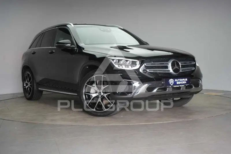 2021 Mercedes Benz GLC 400