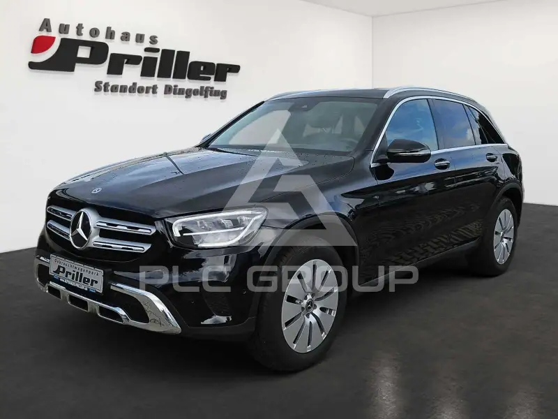 2021 Mercedes Benz GLC 400