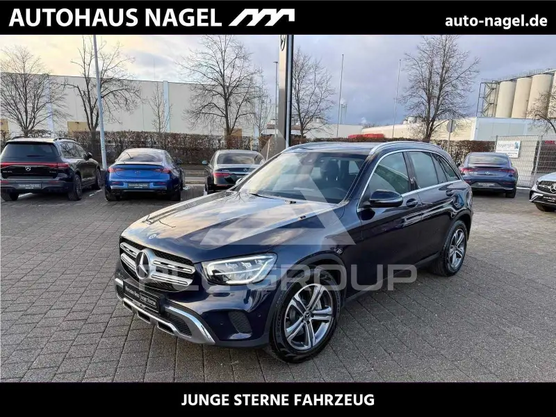 2021 Mercedes Benz GLC 400