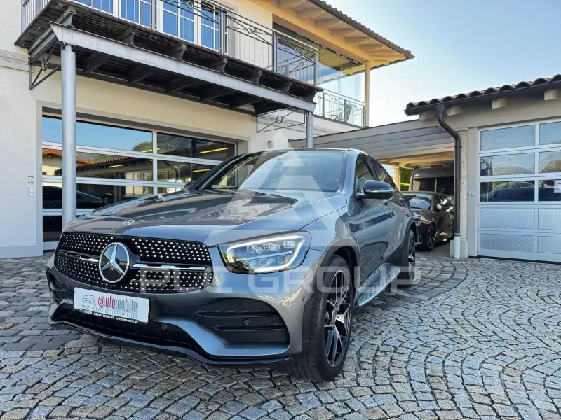 2021 Mercedes Benz GLC 400